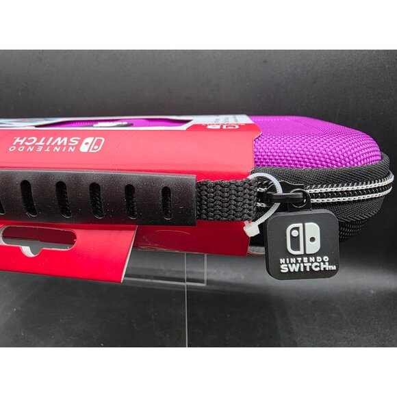 Nintendo Switch Game Traveler Deluxe Travel Case - Picture 4 of 4
